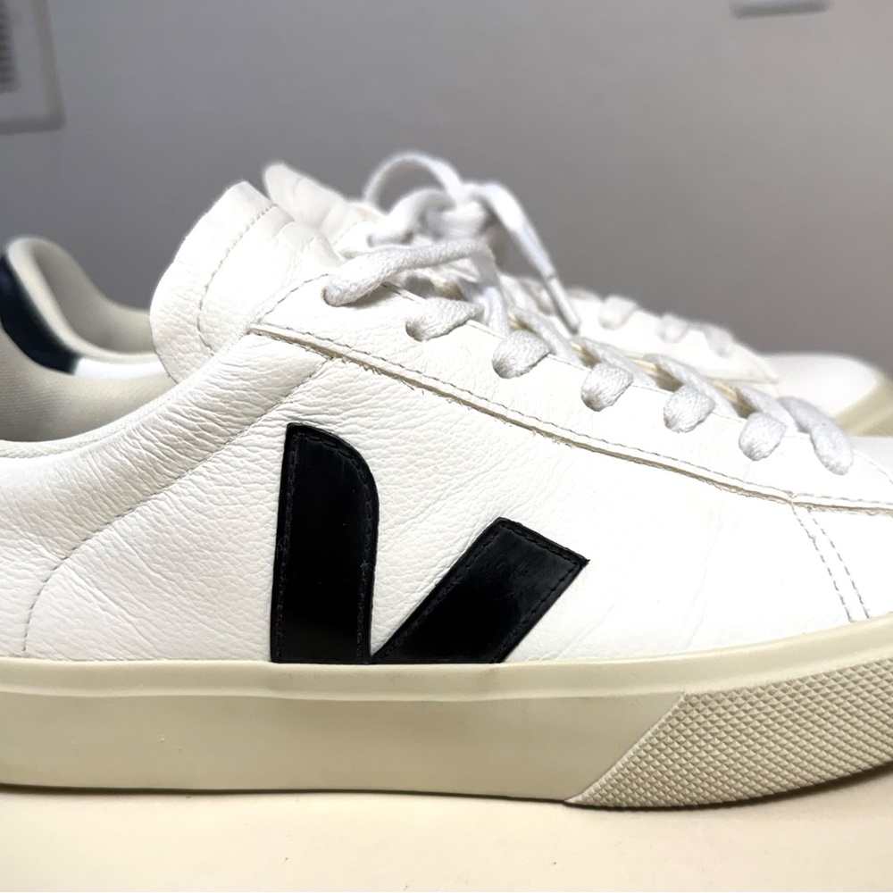 Veja White and Black Men's Shoes